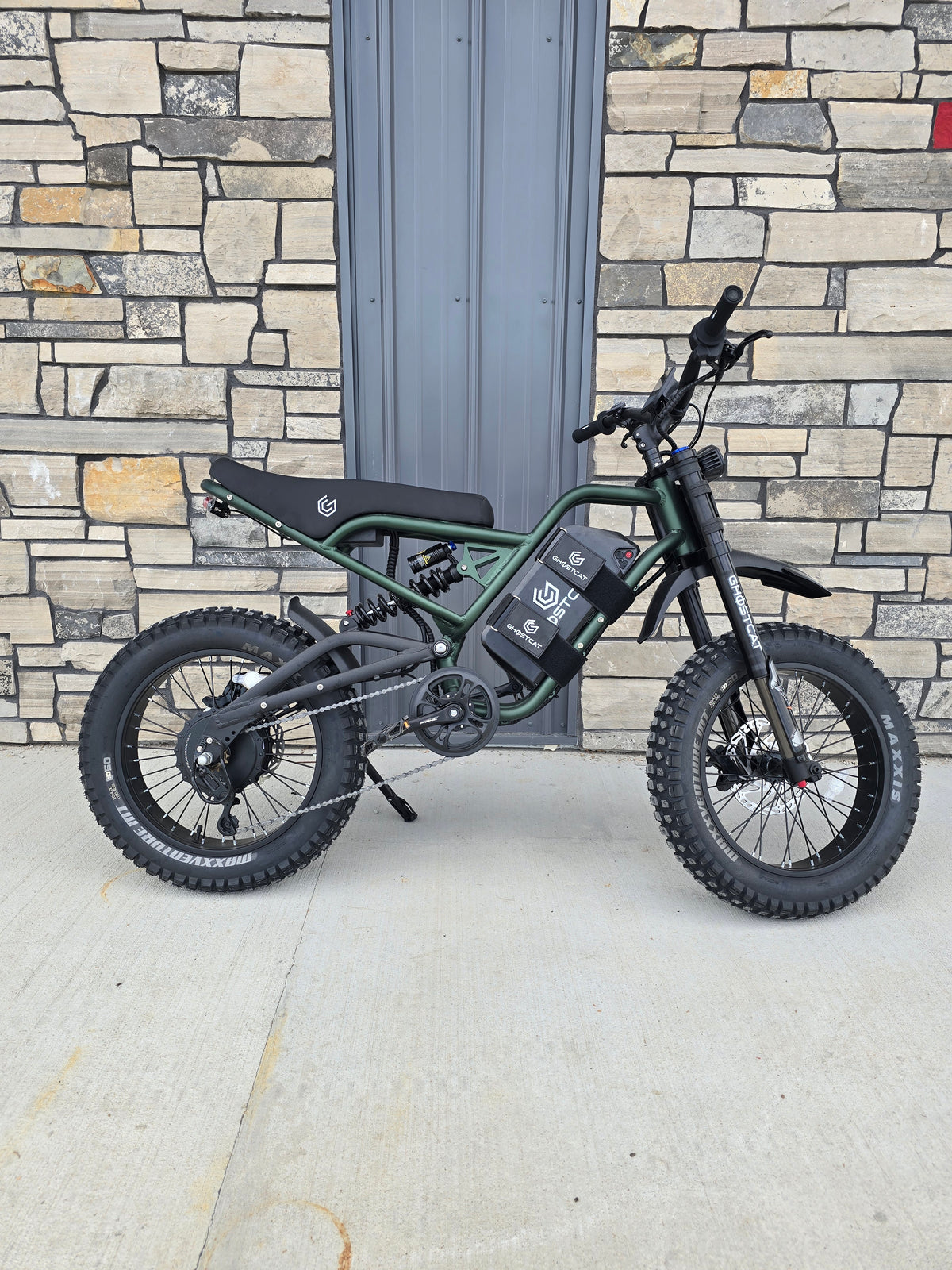 GhostCat F4X 2200W Electric Bike 60V 25Ah Fat Tire eBike 40MPH Off-Road