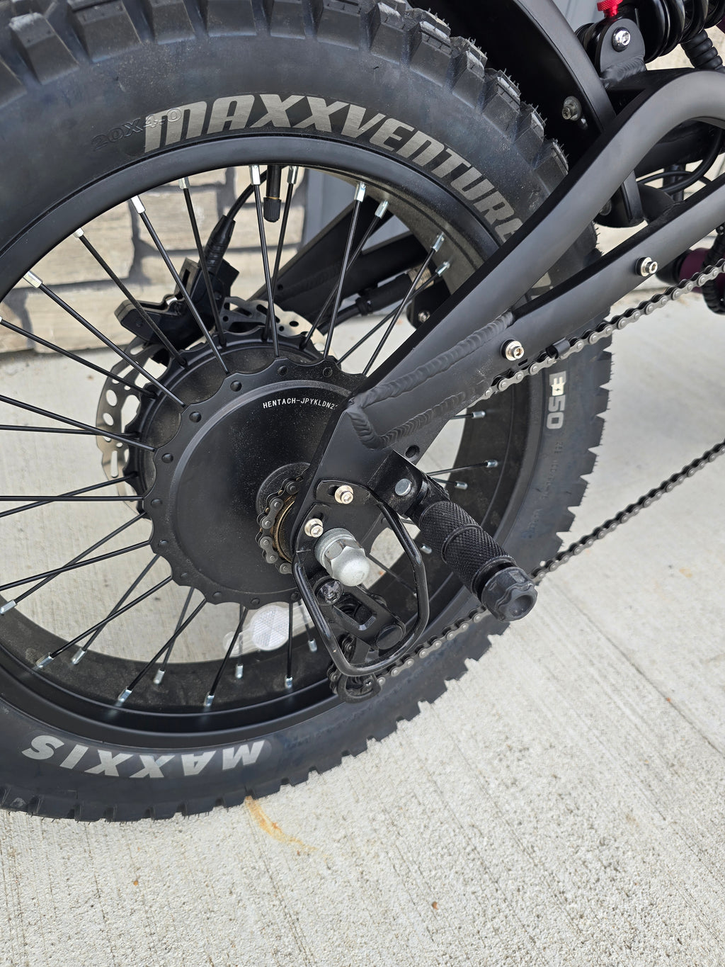 GhostCat F4X 2200W Electric Bike 60V 25Ah Fat Tire eBike 40MPH Off-Road