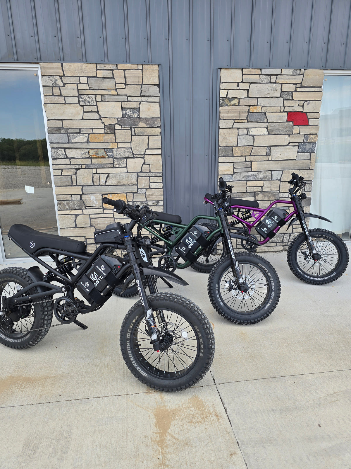 GhostCat F4X 2200W Electric Bike 60V 25Ah Fat Tire eBike 40MPH Off-Road